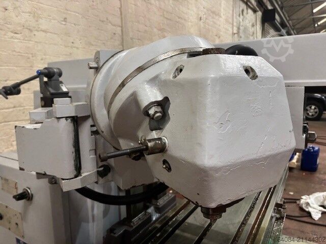 Universal milling and boring machine CINCINNATI 2MK