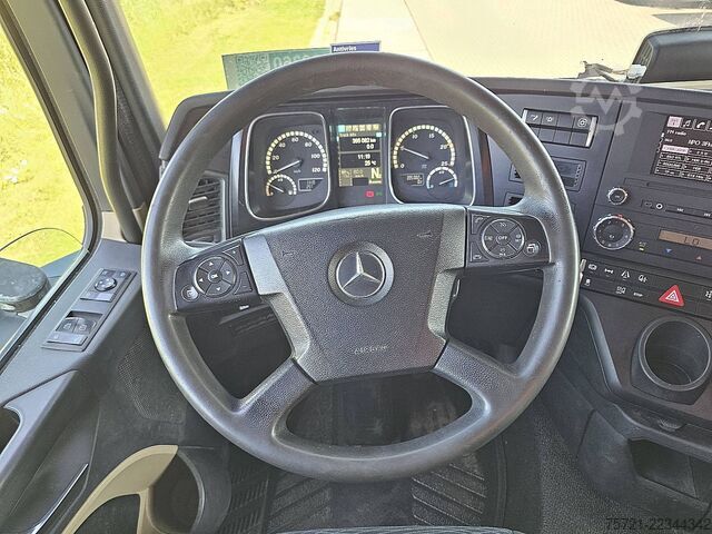 MERCEDES-BENZ ACTROS 1843