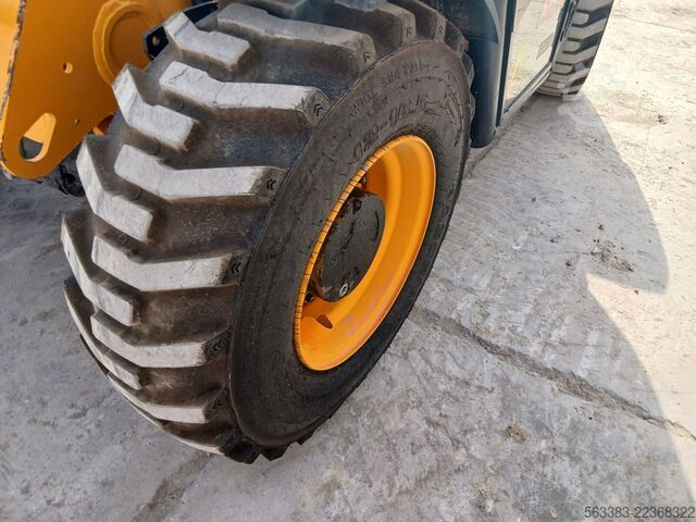 Telehandler JCB 525.60