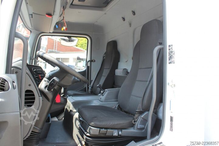 Кутиевиден ван Mercedes-Benz Atego  816 Koffer 6,12m   Schalter   179 Tkm