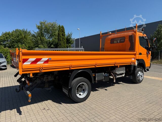 Transporter mit Kipper FUSO 6C18 4x4 ALLRAD/ANBAUPLATTE/3-Seiten-Kipper/AHK