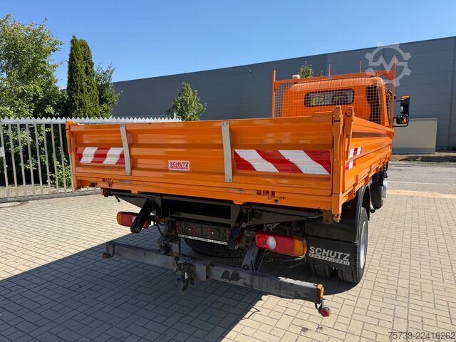 Transporter mit Kipper FUSO 6C18 4x4 ALLRAD/ANBAUPLATTE/3-Seiten-Kipper/AHK