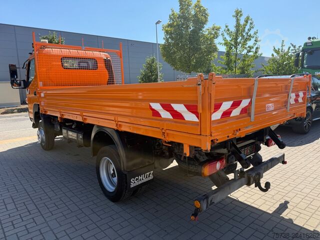 Transporter mit Kipper FUSO 6C18 4x4 ALLRAD/ANBAUPLATTE/3-Seiten-Kipper/AHK