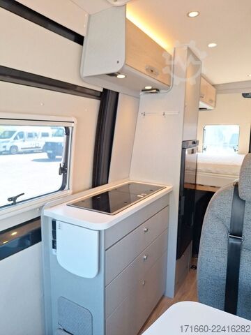 Kamper HYMER/ERIBA Free S 600 AHK, ACC, DIESELHZG, SCHLAFDACH