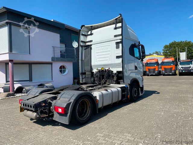Стандартный седельный тягач IVECO STRALIS S-WAY AS440S51T/FP-L T Intarder