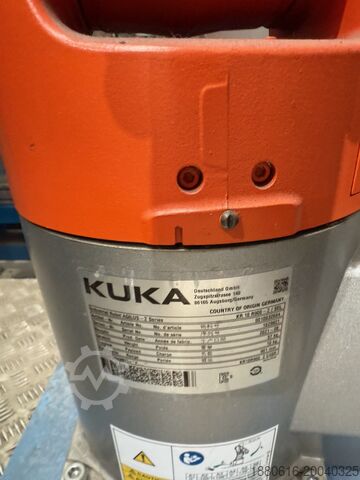 Priemyselné roboty KUKA KR 10 R900-2 / SEL