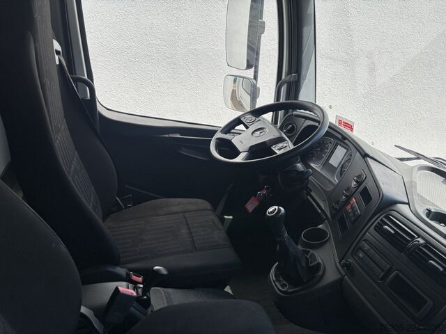LKW mit Kofferaufbau Mercedes-Benz 818 L AUT Luft SpurH