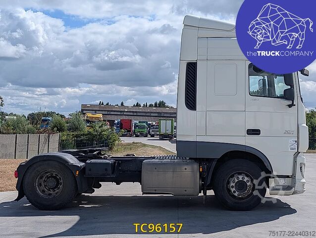 স্ট্যান্ডার্ড SZM DAF xf 460