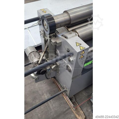 เครื่องรีดแผ่นโลหะ Nossebro 8268 30/20