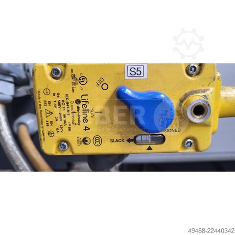 เครื่องรีดแผ่นโลหะ Nossebro 8268 30/20