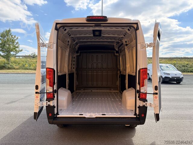 Ван с висока покривка Fiat Ducato