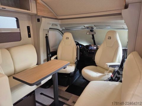 Daļēji integrēta kemperis Bürstner Signature SFT 7.0