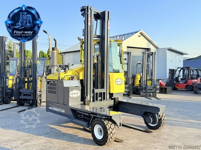 Vierwegestapler Combilift C5000 XL GAS TRIPLEX 6920 FORK POSITIONE