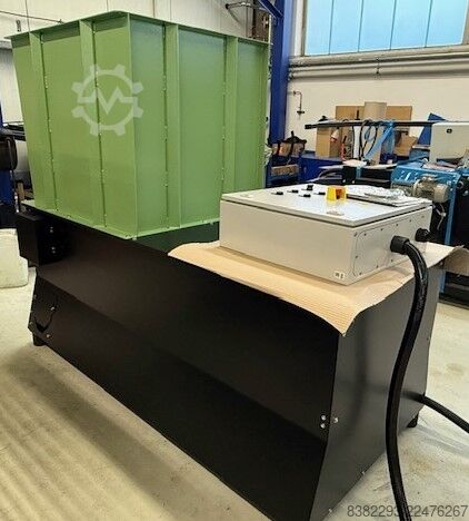 Drtič dřeva / Shredder RÖSSLER MHR830 ecoline