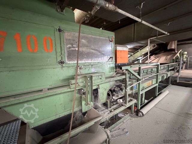 Sorting line with Tomra NIR Tomra NIR Polysort 2000