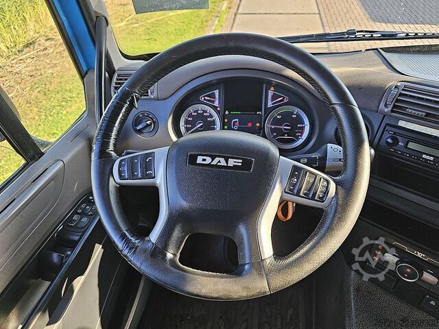 Standar-SZM DAF CF 450 6X2 FTG SPACECAB