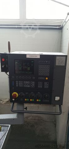 Pionowe centrum obróbcze CHIRON FZ 22 W