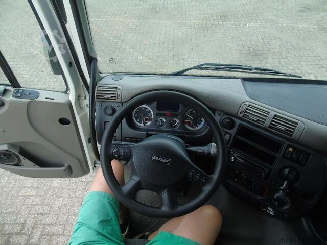 Maleta DAF CF 65.220 + LIFT