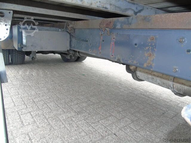 Maleta DAF CF 65.220 + LIFT