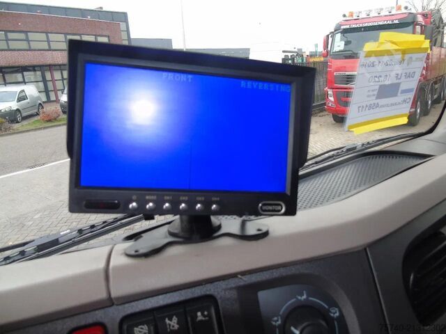 Transport frigorifique DAF LF 220 + CARRIER SUPRA 850 + 16T + EURO 6