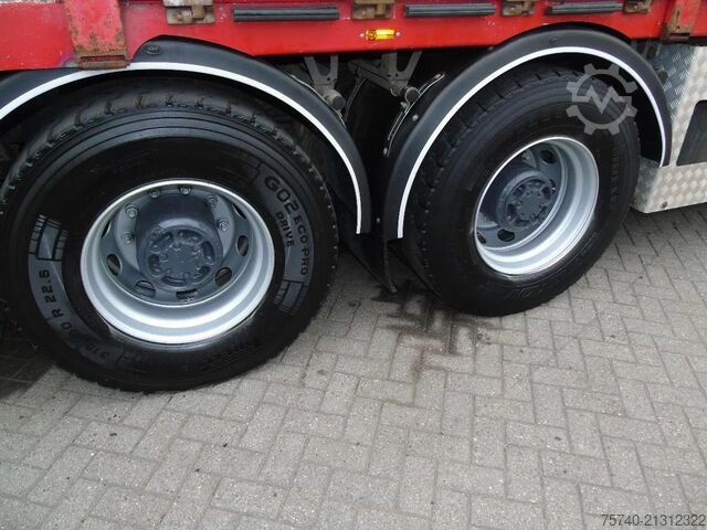 Автомобил с кран Volvo FH 12.460 + HIAB 700E-6 HI HIPRO + JIB 4X + 8X4...