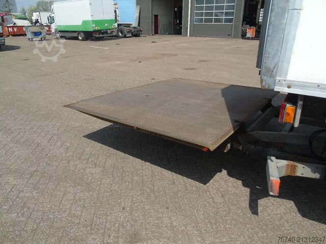 Transport refrigerat/congelat Iveco Stralis 360 + THERMO KING T600R + EURO 6 + 3T LIFT