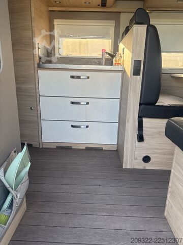 Halvintegreret autocamper 2024 Fiat Ducato Weinsberg Carasuite | Automatico | 5 posti letto