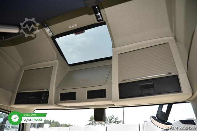 標準トラクターユニット VOLVO FH 500 XL Retarder i-ParkCool ACC