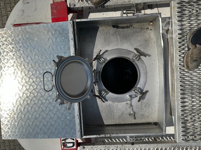 δεξαμενόπλοιο κοντέινερ CIMC 34.820L / 1-comp. / 4 BAFFLES / 20FT swapbody /...