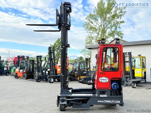 Cărucior cu stivuitor cu 4 căi Combilift C4000 / TRIPLEX / 9300MM / GAS / TOP1
