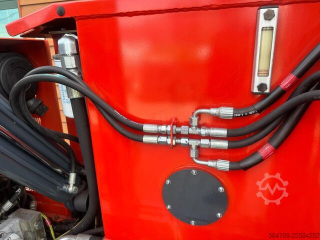 четирипосочен мотокар Combilift C3000GST / LPG /Triplex 8300 mm/Perfect