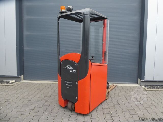 Empilhador eléctrico de 3 rodas Linde E10