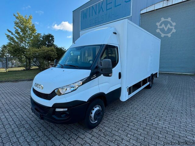 Furgoneta caja IVECO Daily 70C17 Koffer mit Ladebordwand