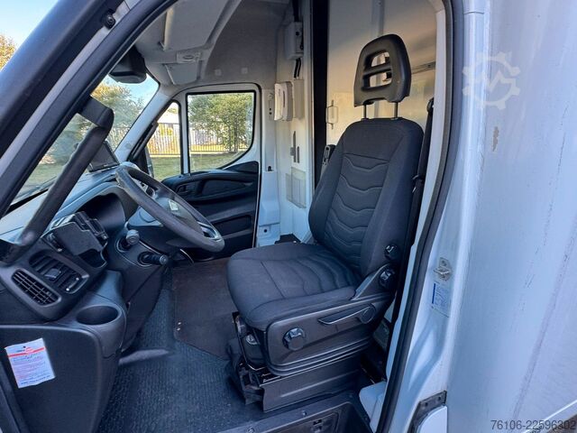 Furgoneta caja IVECO Daily 70C17 Koffer mit Ladebordwand