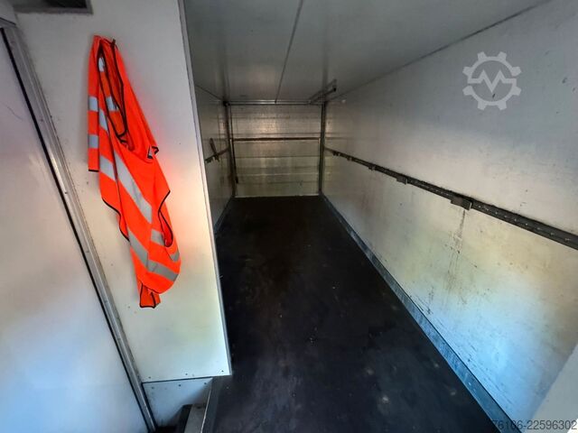 Furgoneta caja IVECO Daily 70C17 Koffer mit Ladebordwand