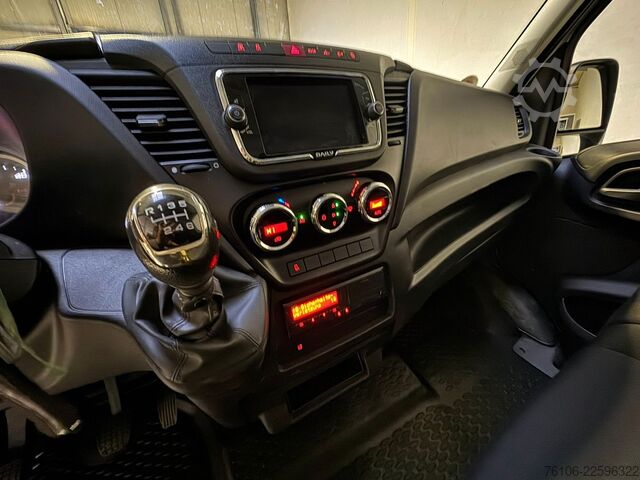 High top van IVECO Daily 50C18 Kastenwagen *Navi*Ahk**