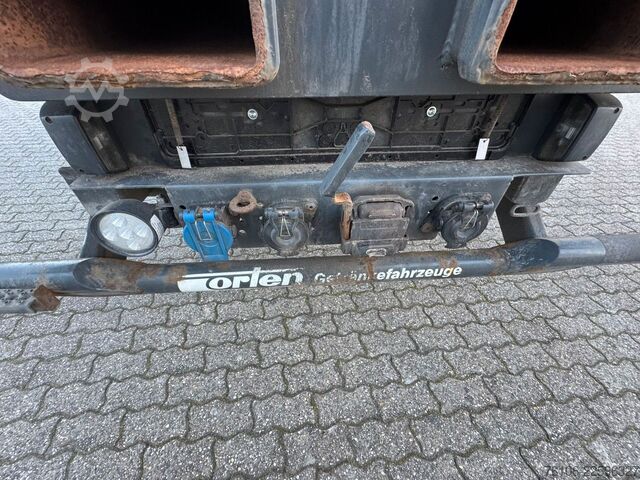 Box truck MERCEDES-BENZ Actros 2545 6x2 Getränkewagen