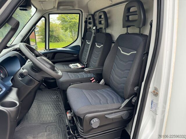 רכב קופסא IVECO Daily 72C18 Hi Matic Koffer mit Ladebordwand