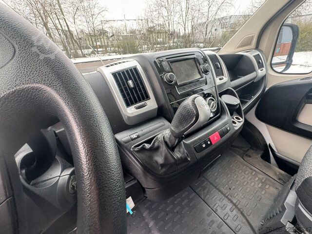 Sandučar FIAT Ducato Koffer *Navi*Kamera*TÜV neu*Länge 4,20m
