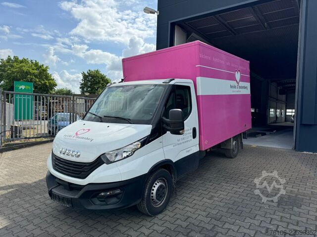 Box van IVECO Daily 35S14 Hi-Matic Koffer*Ahk*Seiten tür*