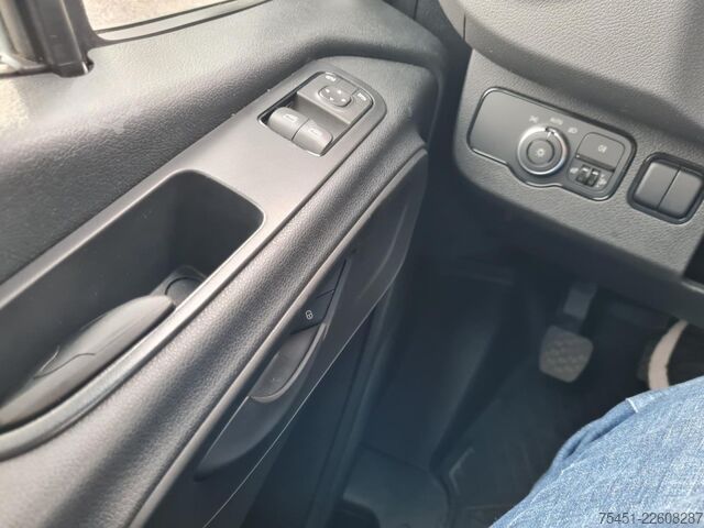 Korotettu pakettiauto Mercedes-Benz Sprinter 315 Kasten Doka Mixto L2H2 REGAL KAMERA