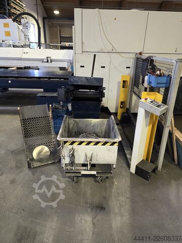 Laserskjæremaskin TRUMPF TruLaser 5030 Fiber (L68) 8000W mit LM