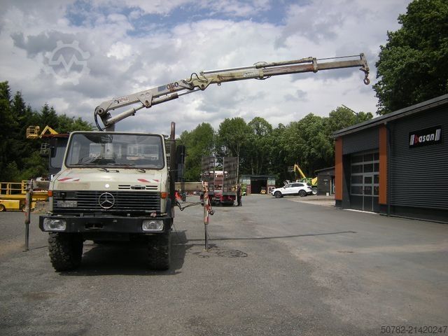 Trostrani kiperski kombi MERCEDES-BENZ Unimog U1250 mit Kran MKG 105