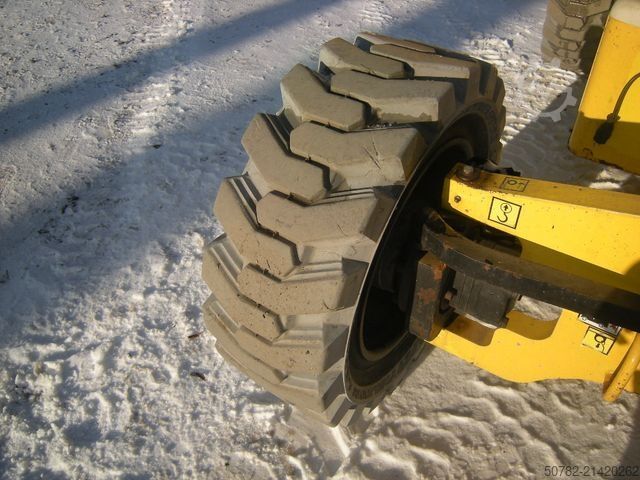 作業用プラットフォーム NIFTYLIFT Niftylift HR21 Hybrid , 4x4 , 21m