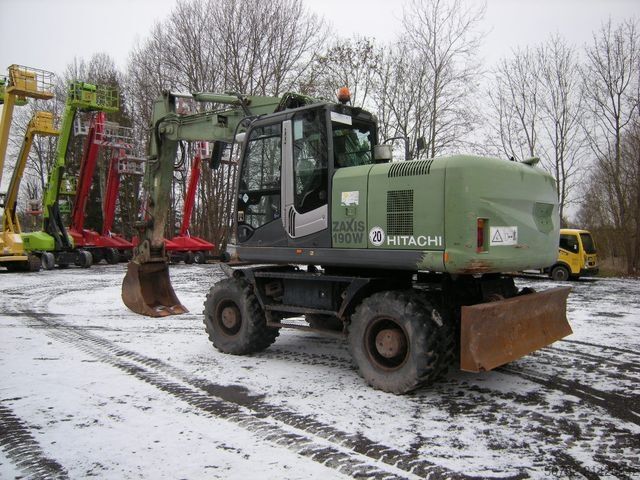 Excavator pe roți HITACHI ZX190W-3 Mobilbagger