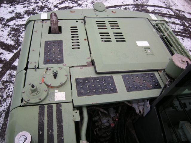 Excavator pe roți HITACHI ZX190W-3 Mobilbagger