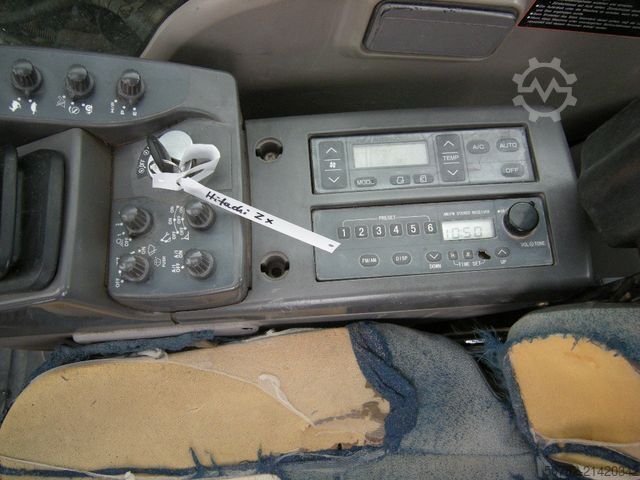 Excavator pe roți HITACHI ZX190W-3 Mobilbagger