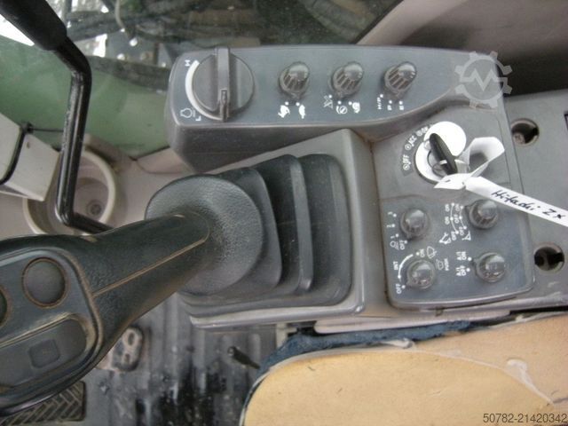 Excavator pe roți HITACHI ZX190W-3 Mobilbagger