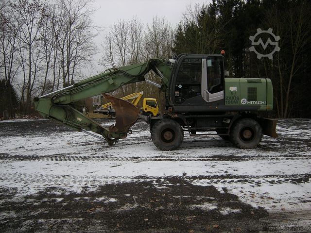 Excavator pe roți HITACHI ZX190W-3 Mobilbagger