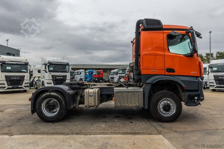 SZM tiêu chuẩn Mercedes-Benz AROCS 2145 - 4X4